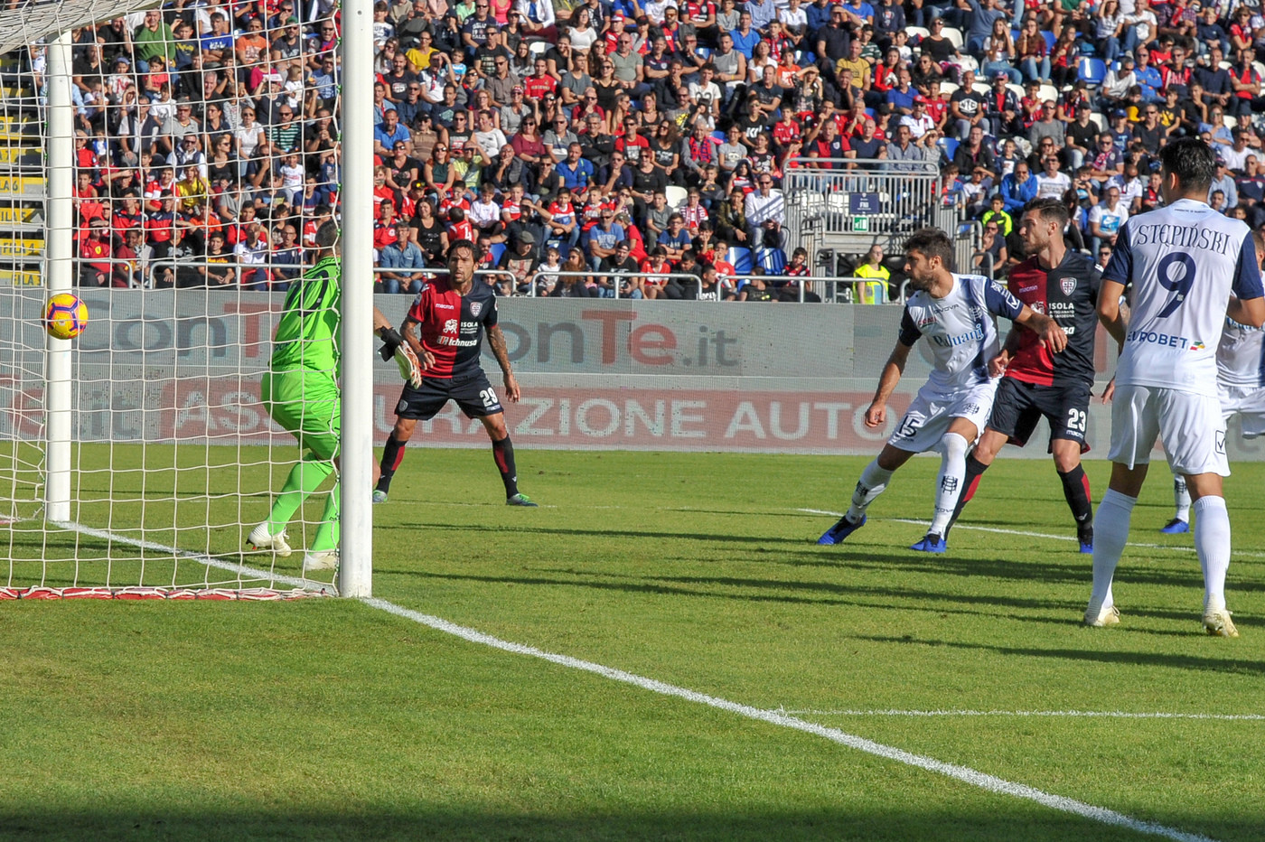 Serie A, Cagliari-Chievo 2-1 | Il fotoracconto