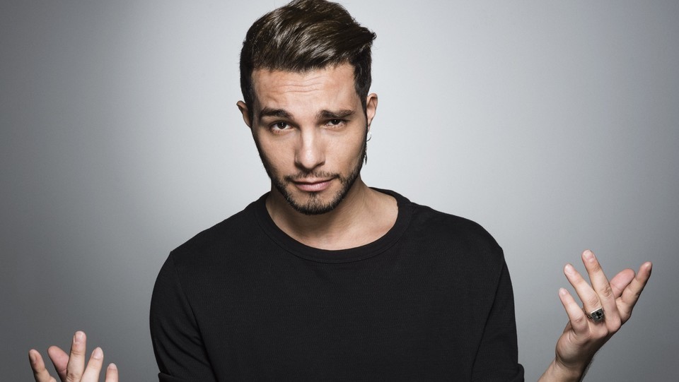Marco Carta coming out da Barbara D’Urso: “Ho un compagno e lo amo”