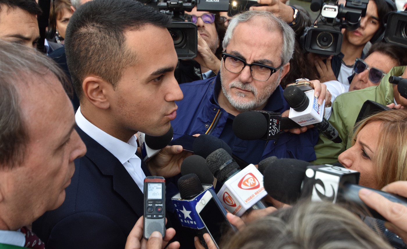 M5S Di Maio: “Siamo sotto attacco. Dobbiamo essere come una testuggine romana”
