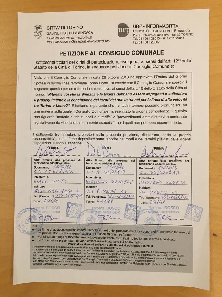 Tav, depositata petizione per il referendum al Comune. Su Change.org oltre 55mila per il ‘Sì’