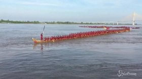 La Cambogia riconquista lo scettro di “dragonboat” più lunga al mondo