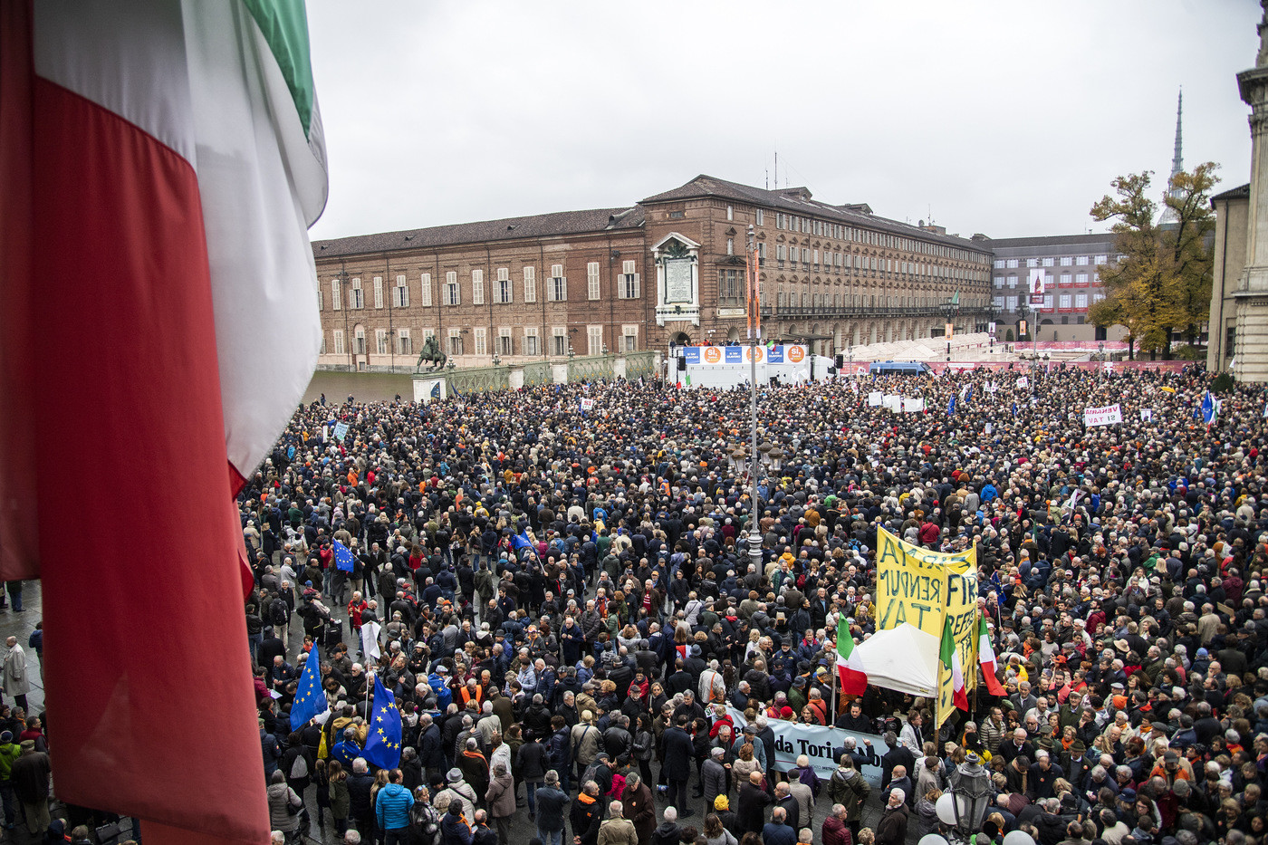 Sì Tav: “M5S trovi la scusa che vuole, l’importante è che l’opera si faccia”