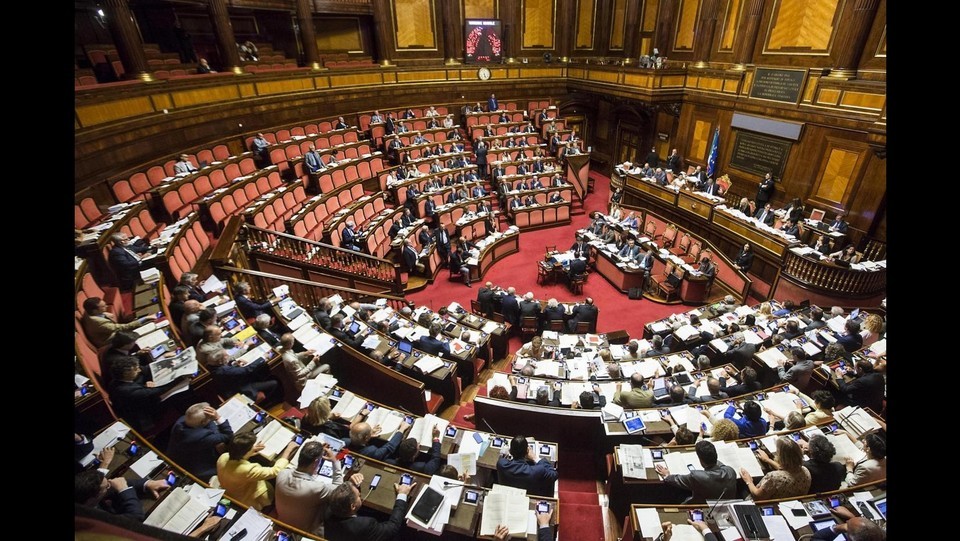 Decreto Genova, governo battuto in commissione al Senato