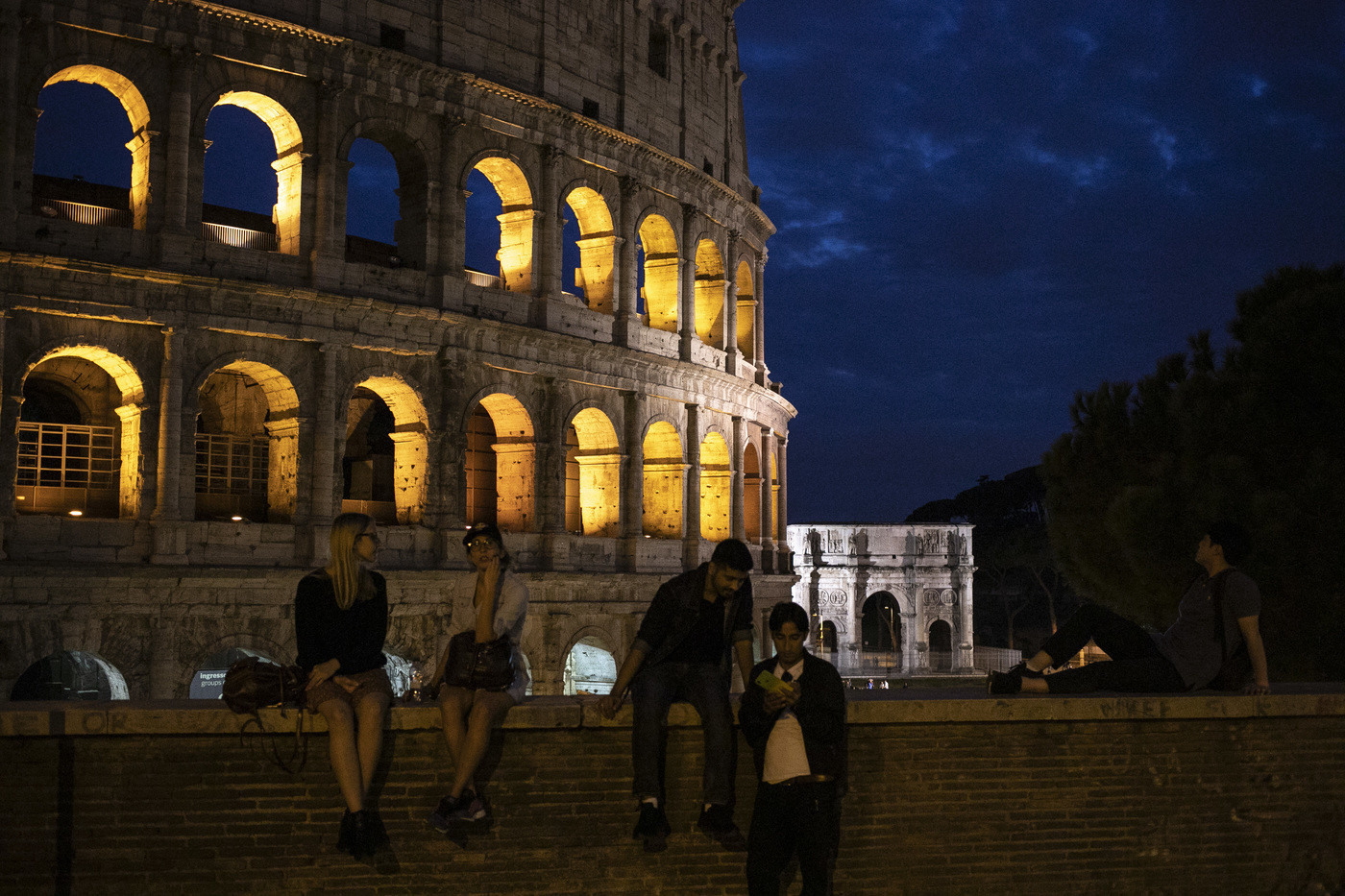 Immobili e azioni: quasi impossibile arrivare a 18 miliardi senza vendere il Colosseo
