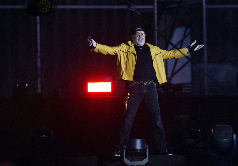 “Siete pronti? Sta per arrivare la mia nuova canzone”. Vasco Rossi presenta il brano ‘La verità’