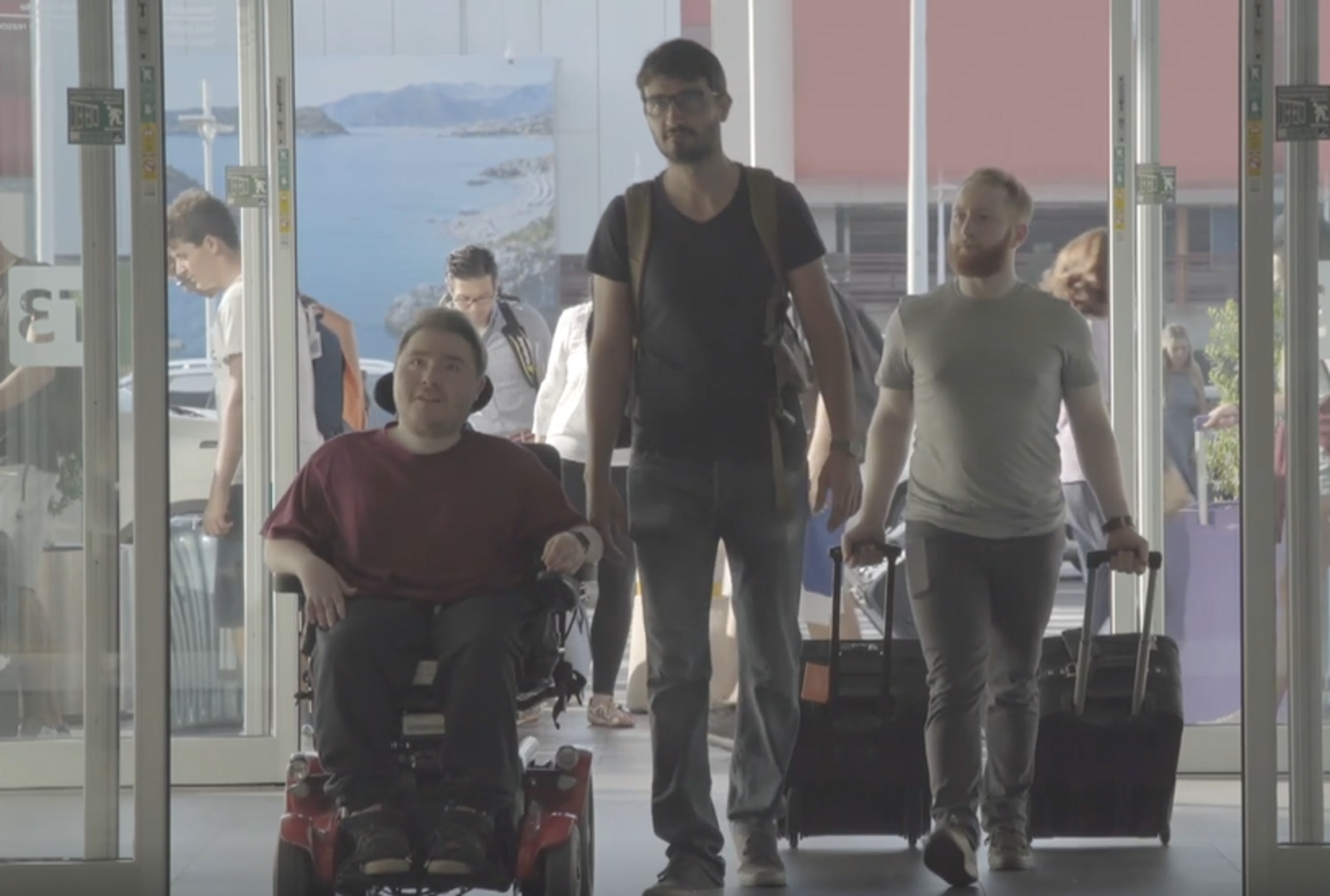 In viaggio con Luca, l’originale campagna di Parent Project parte dai fiordi