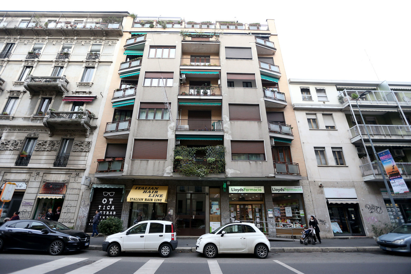 Rapimento Silvia Romano, le immagini della sua casa di Milano