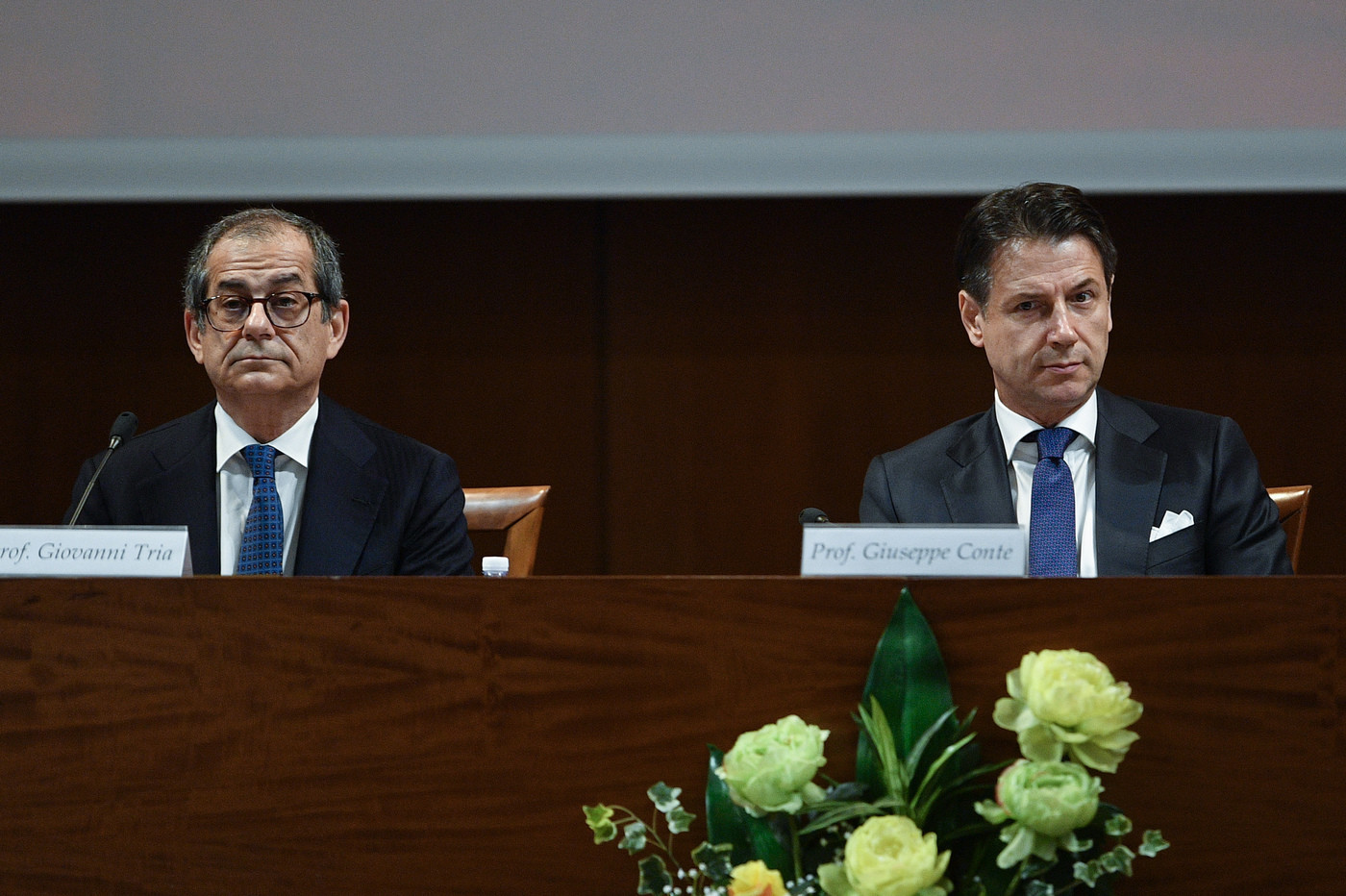Manovra, governo tiene duro ma apre a modifiche. Conte: “Impianto solido”