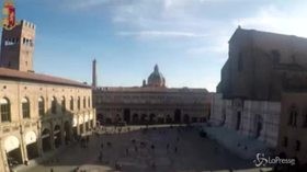 Polizia scientifica, a Bologna la mostra fotografica “Frammenti di Storia”