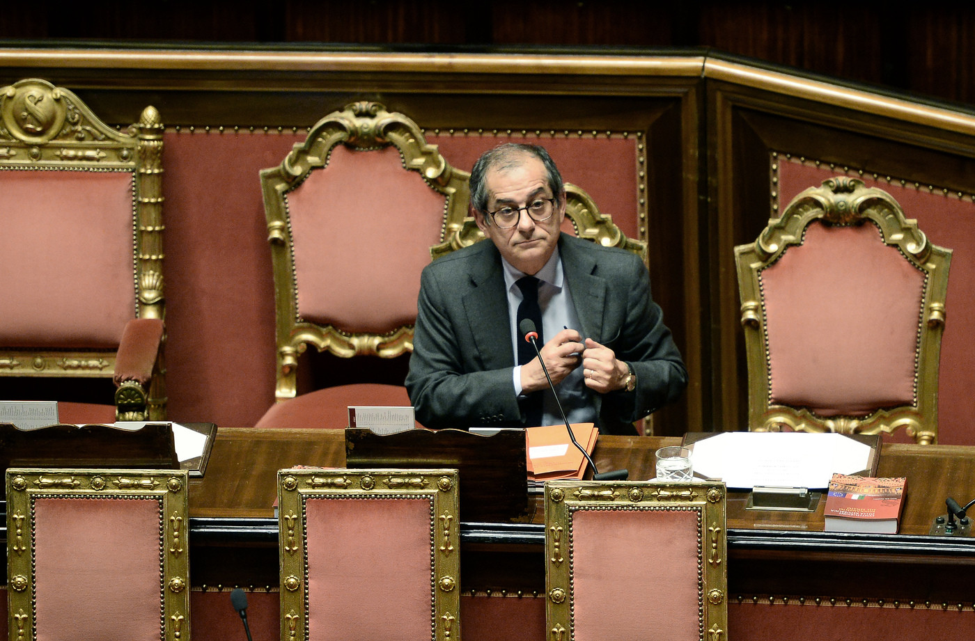 Tria: “Manovra incentiva la crescita ma non andrà contro le politiche dell’Ue”