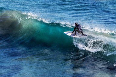 Australia, squalo attacca surfista: è grave, ennesimo episodio