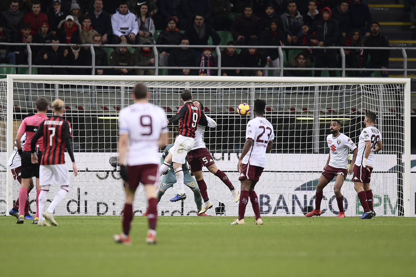 Serie A, il Milan fallisce l’allungo Champions. A San Siro è 0-0 contro il Torino