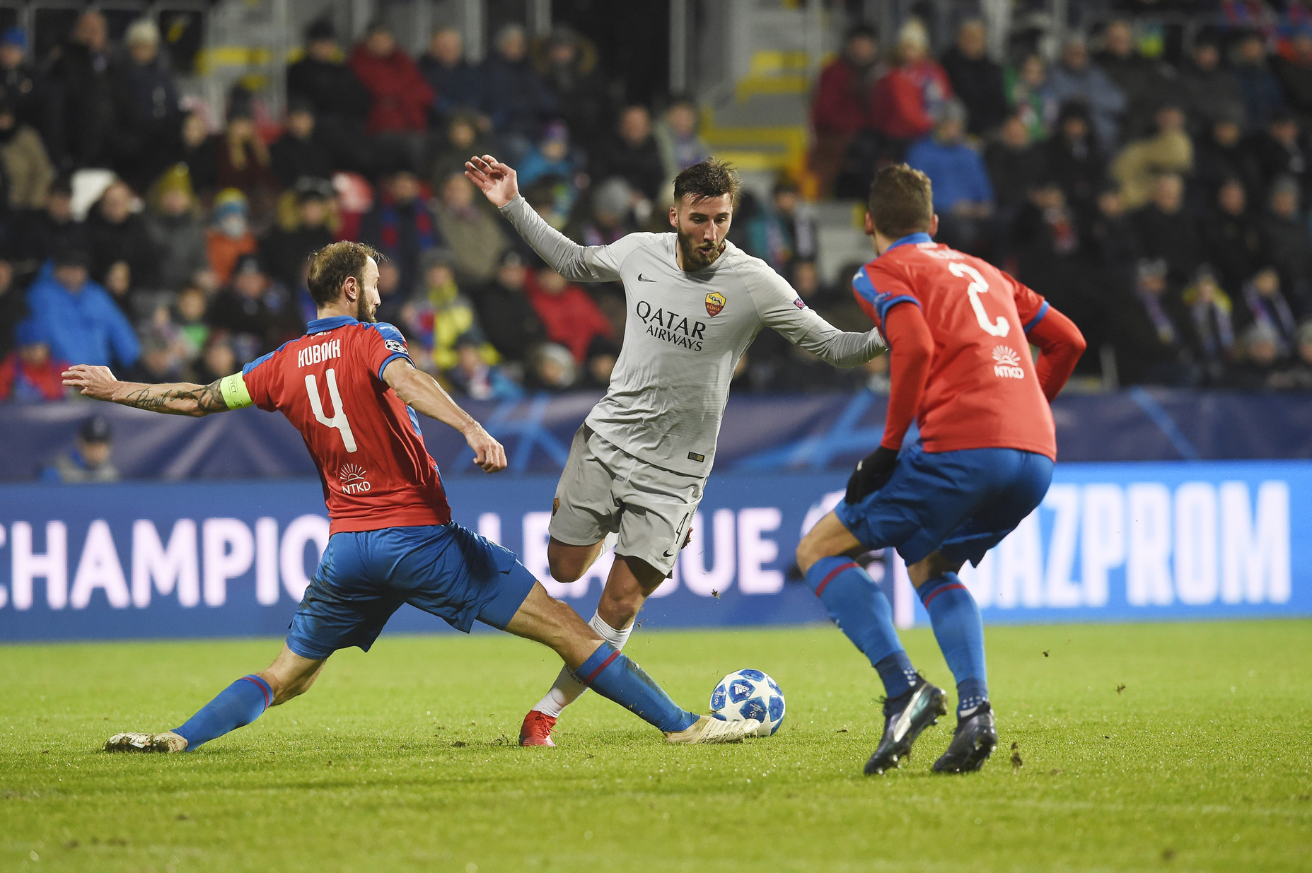 Champions League, Viktoria Plzen-Roma 2-1 | Il Fotoracconto