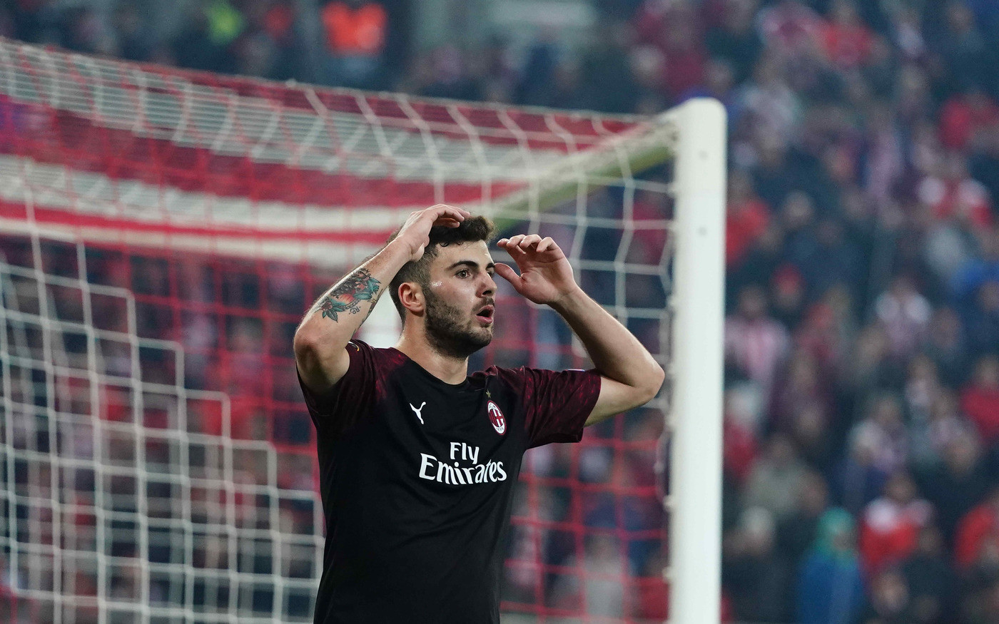 Milan, ecco la sentenza Uefa: 12 milioni trattenuti dai profitti e rosa a 21 giocatori fino al 2021