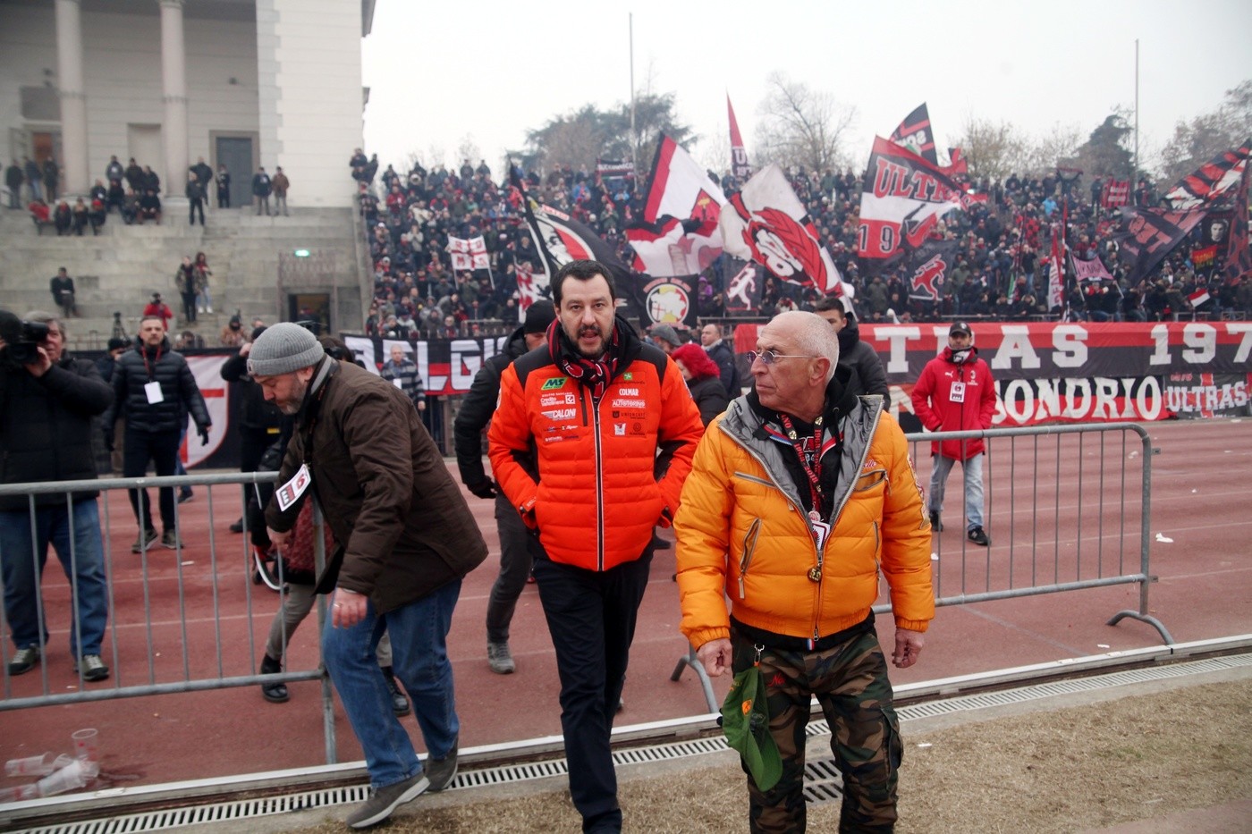 Salvini ai 50 anni della Curva del Milan: “È tra le più belle realtà in Europa”