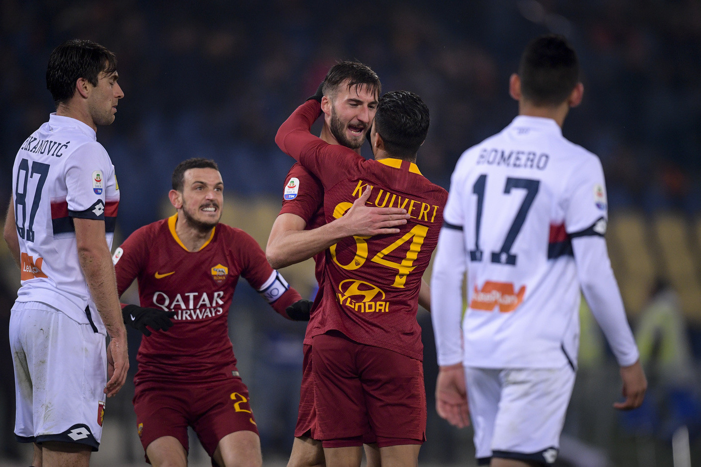 Serie A, Roma supera Genoa 3-2 in rimonta: Cristante salva Di Francesco