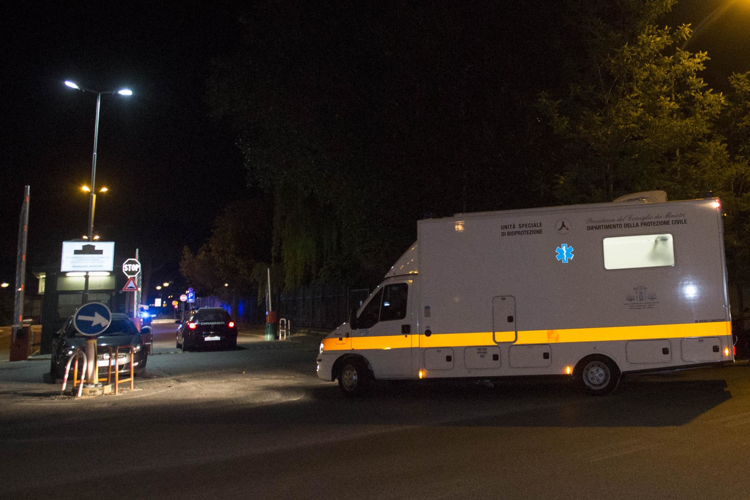 Roma, si uccide dandosi fuoco all’ospedale Spallanzani