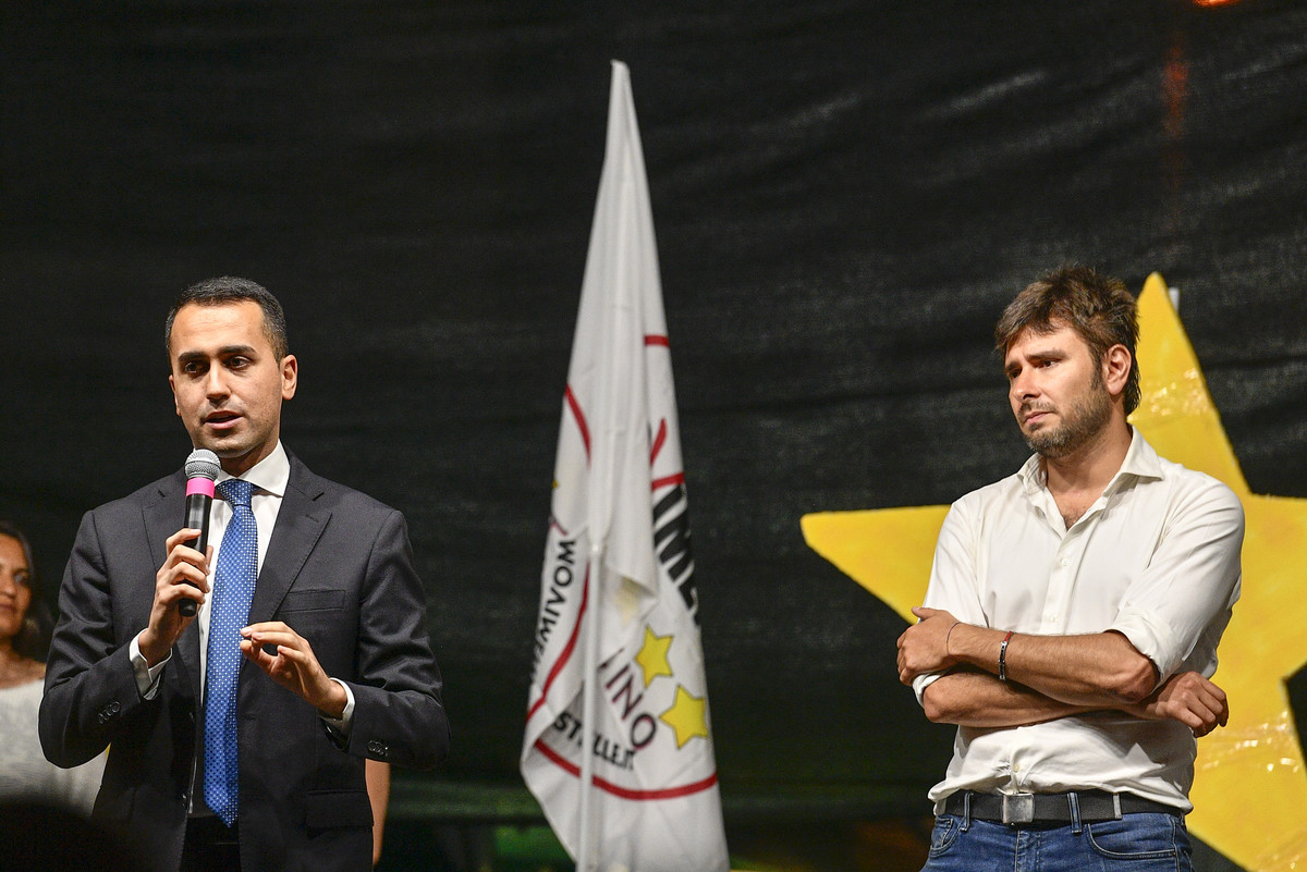 M5S, cresce l’incertezza: è partita la caccia ai possibili ‘responsabili’