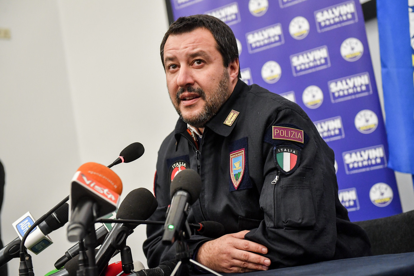 Salvini avverte l’Ue: “Terremo sotto controllo il bilancio, così il voto dell’Italia non l’avrà”