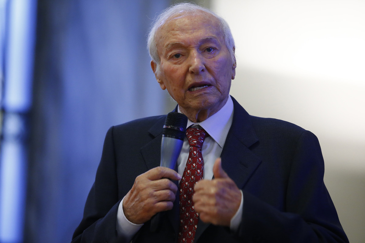 I 90 anni di Piero Angela: “Al pianoforte coi miei amici jazzisti over 80”