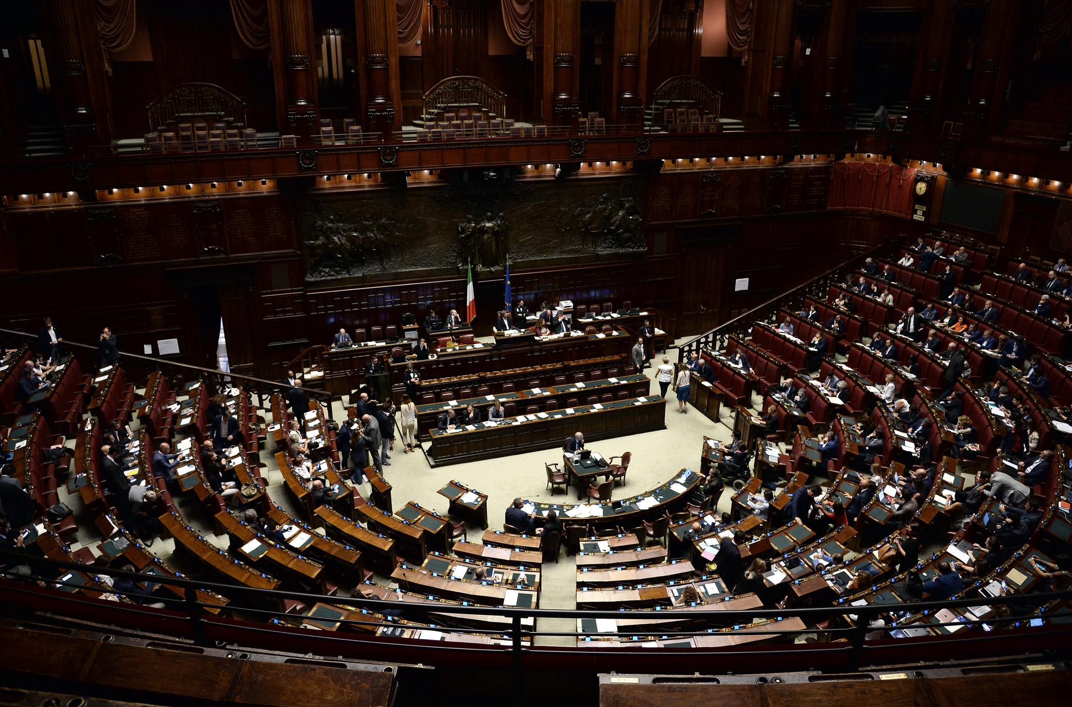 Manovra, ritardi e cambiamenti in Senato: opposizioni insorgono