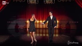 Il ritmo argentino incontro la danza classica: il tango sensuale di Roberto Bolle e Nicoletta Manni