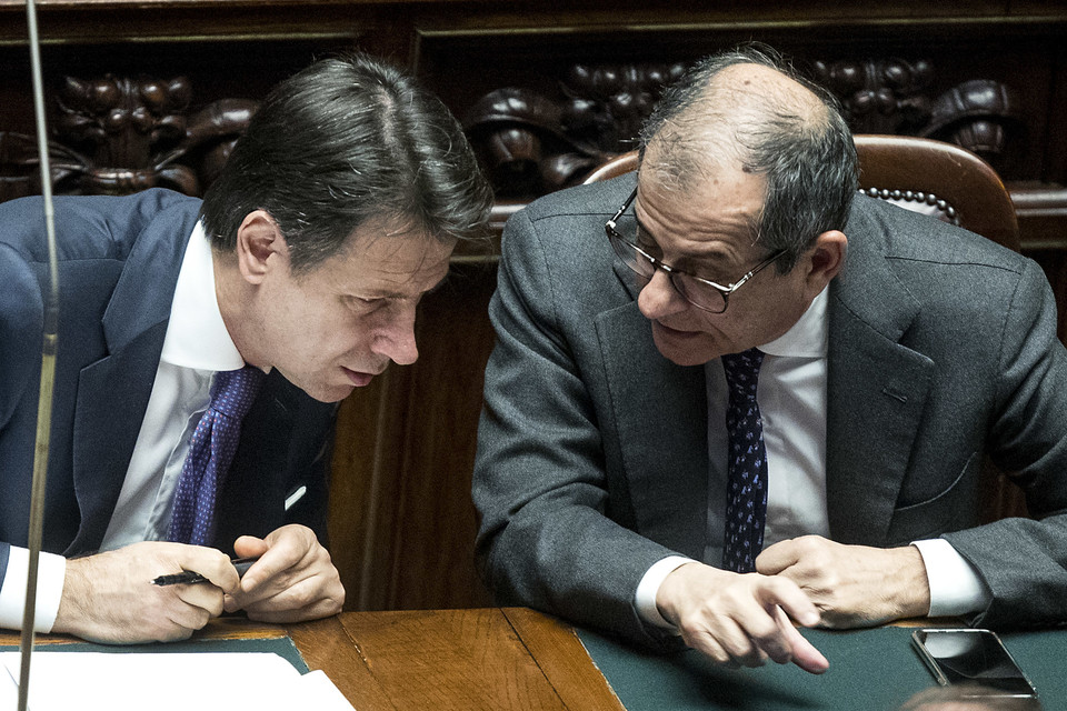 Manovra, il Pd ricorre alla Consulta: “Tempi troppo stretti per esaminarla”