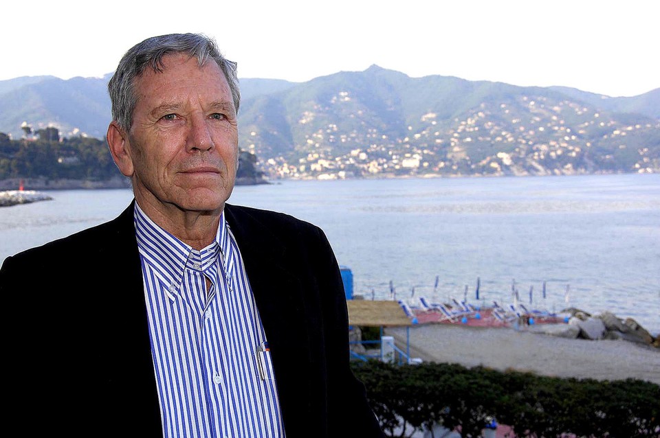 È morto lo scrittore israeliano Amos Oz: aveva 79 anni