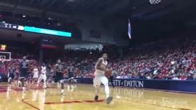 Basket, la schiacciata che lascia tutti a bocca aperta
