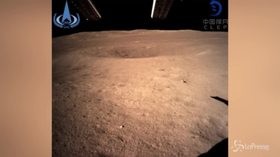 Cina, la sonda ChangE4 atterra sulla Luna: le prime immagini