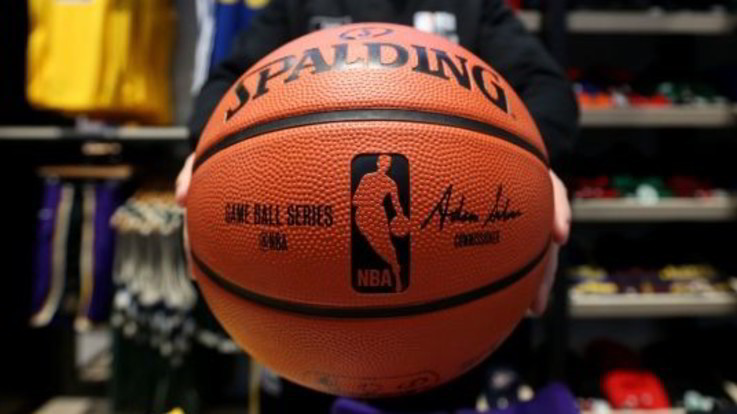 Nba: Oklahoma passa in casa Lakers, Phoenix ko con Philadelphia
