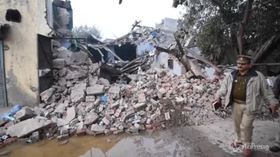 India, sei morti nel crollo di un edificio a Nuova Delhi