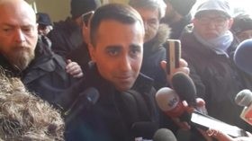 Sea Watch, Di Maio: “Le Ong non dispongono della vita dei migranti”