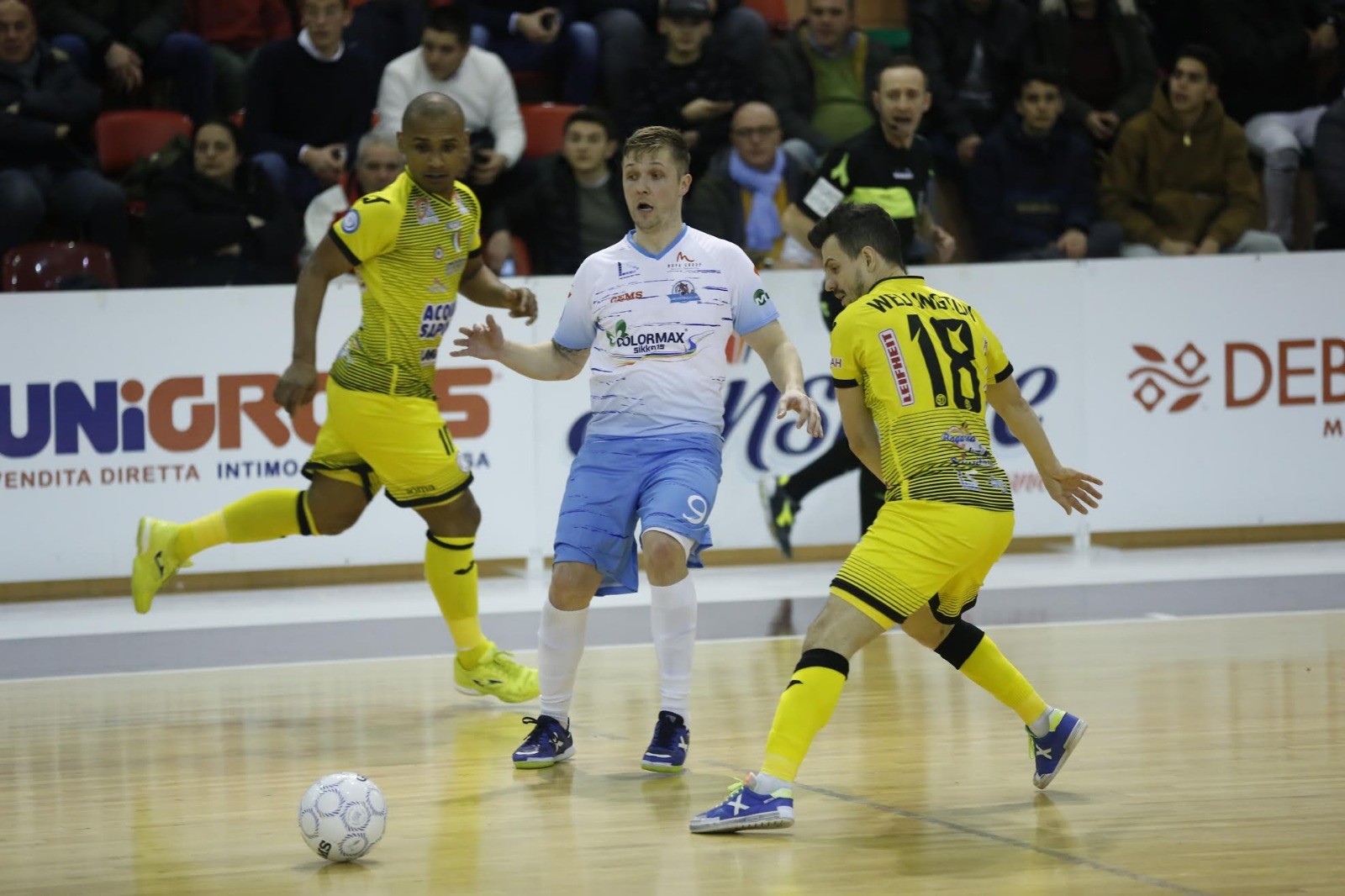 Calcio a 5, Serie A: Misael schianta l’Acqua&Sapone. Derby al Civitella