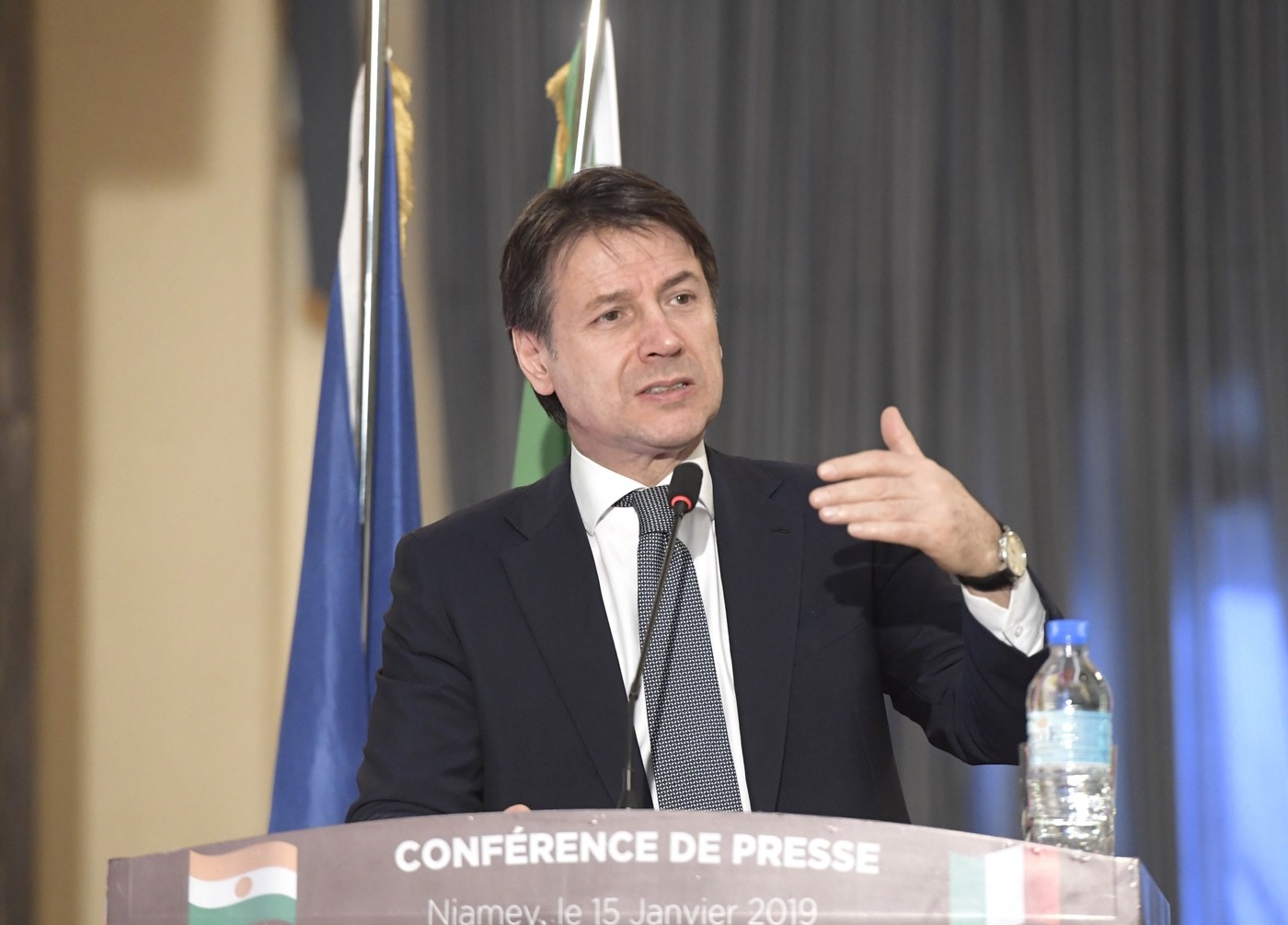Niente slittamento per pensioni e reddito di cittadinanza. Conte: “Giovedì Cdm”