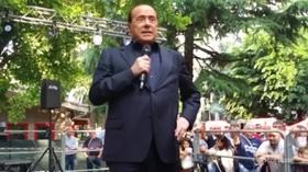 Berlusconi di nuovo in campo: si candida alle europee