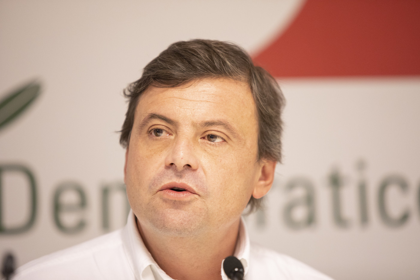 Europee 2019, Calenda lancia il manifesto che unisce il Pd. Sì di Martina, Gentiloni e Zingaretti