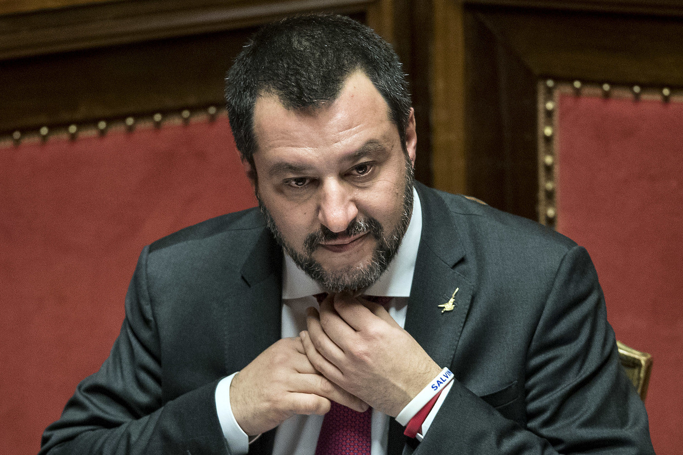 Empoli, morto durante il fermo. Salvini: “Cosa dovevano fare i poliziotti, offrire il cappuccino?”