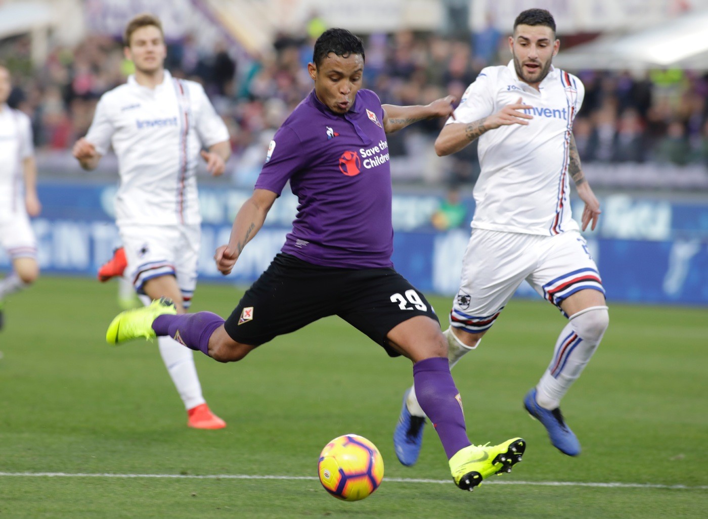 Serie A, Pezzella gol al 93′: Fiorentina-Samp 3-3, doppietta Muriel e Quagliarella