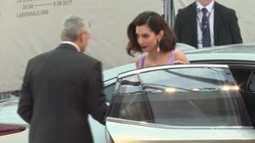 Terzo figlio in arrivo per George Clooney e la moglie Amal