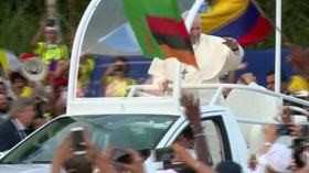 Panama, una folla immensa accoglie Papa Francesco
