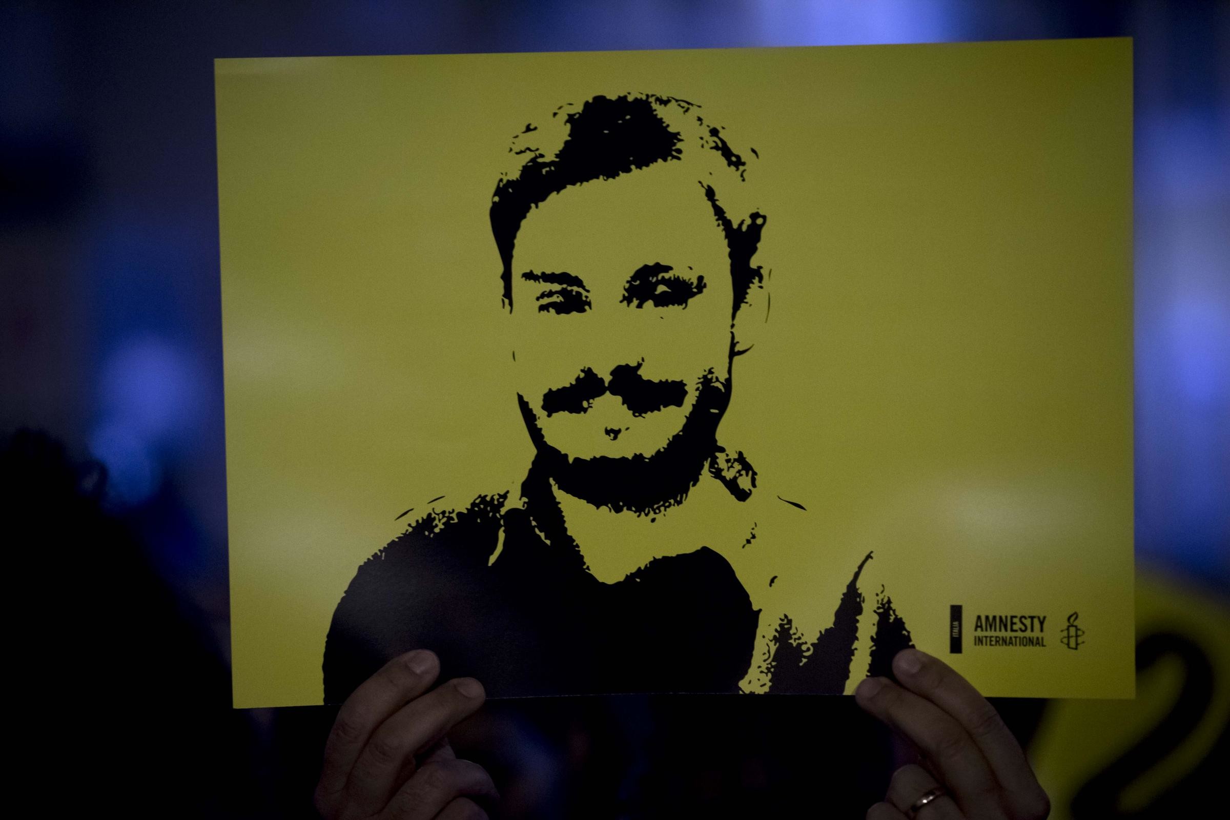 Regeni, tre anni fa il rapimento. La madre: “Non molliamo”. Fico: “Chiediamo la verità”