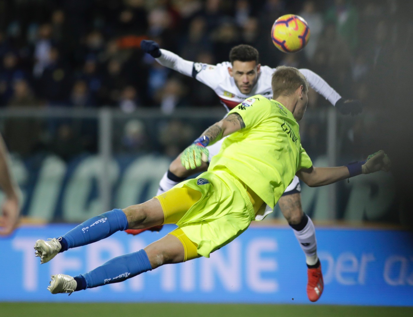 Serie A, per Sanabria esordio con gol: il Genoa passa 3-1 a Empoli