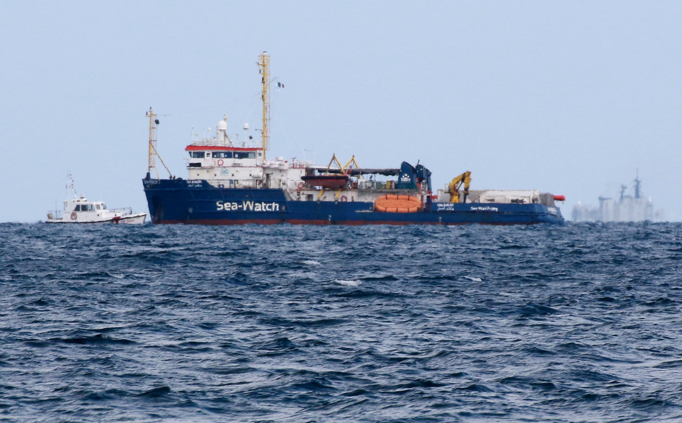 Sea Watch sbarcherà a Catania: c’è l’accordo tra 7 Paesi Ue per l’accoglienza