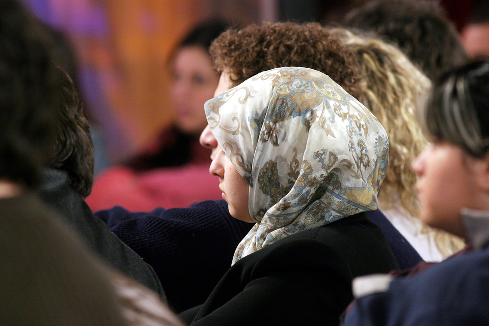 Marocco, deputata islamista senza velo: si discute sul partito PJD