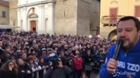Salvini: “Renzi non lo pigliano manco a Beautiful, meglio Ridge”