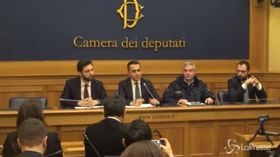 Tav, Di Maio: “Salvini stia tranquillo, anche io non ho ancora letto il dossier”