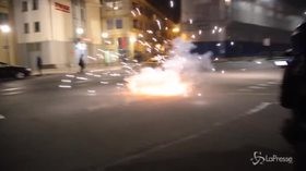 Torino, scontri tra anarchici e polizia