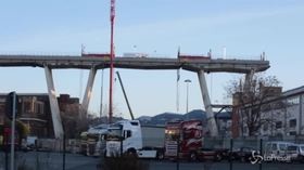 Ponte Morandi, partite le operazioni per la demolizione del moncone ovest