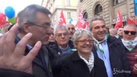 Sindacati in piazza, Landini: “Non si cambia il Paese contro chi lavora”